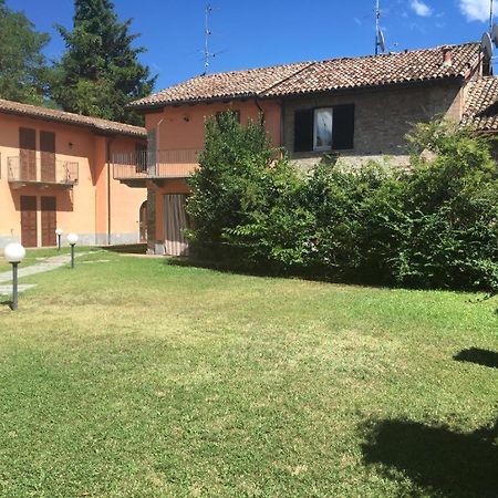 Bilocale Salice Terme Apartment Exterior photo