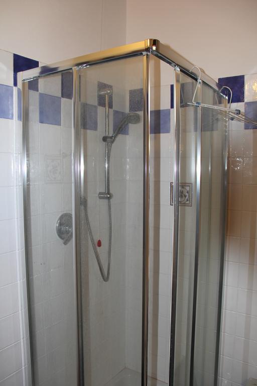 Bilocale Salice Terme Apartment Exterior photo