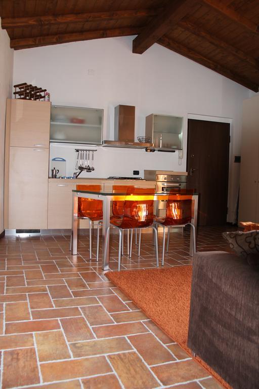 Bilocale Salice Terme Apartment Exterior photo