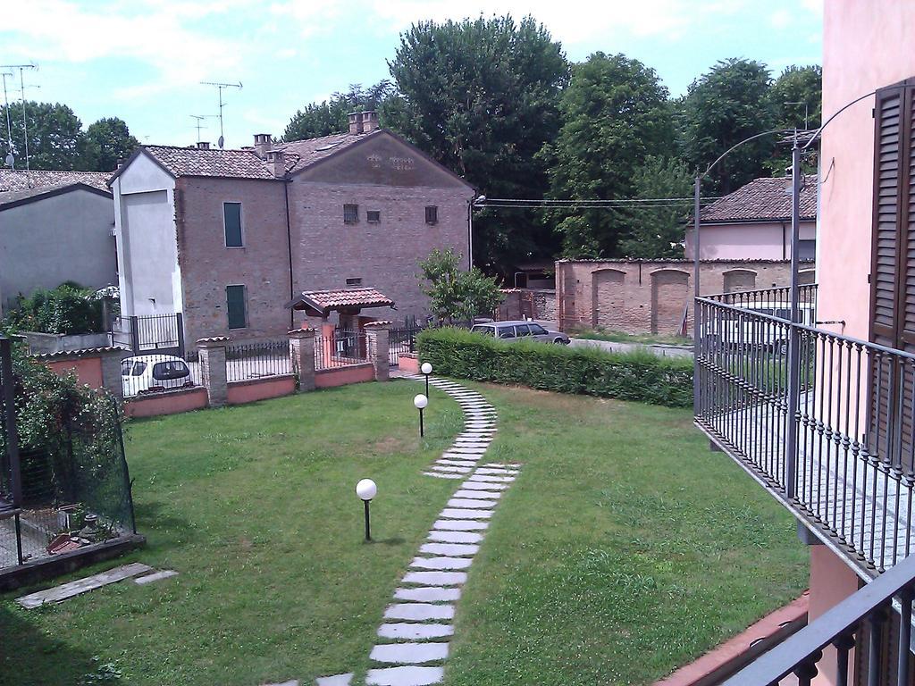 Bilocale Salice Terme Apartment Exterior photo